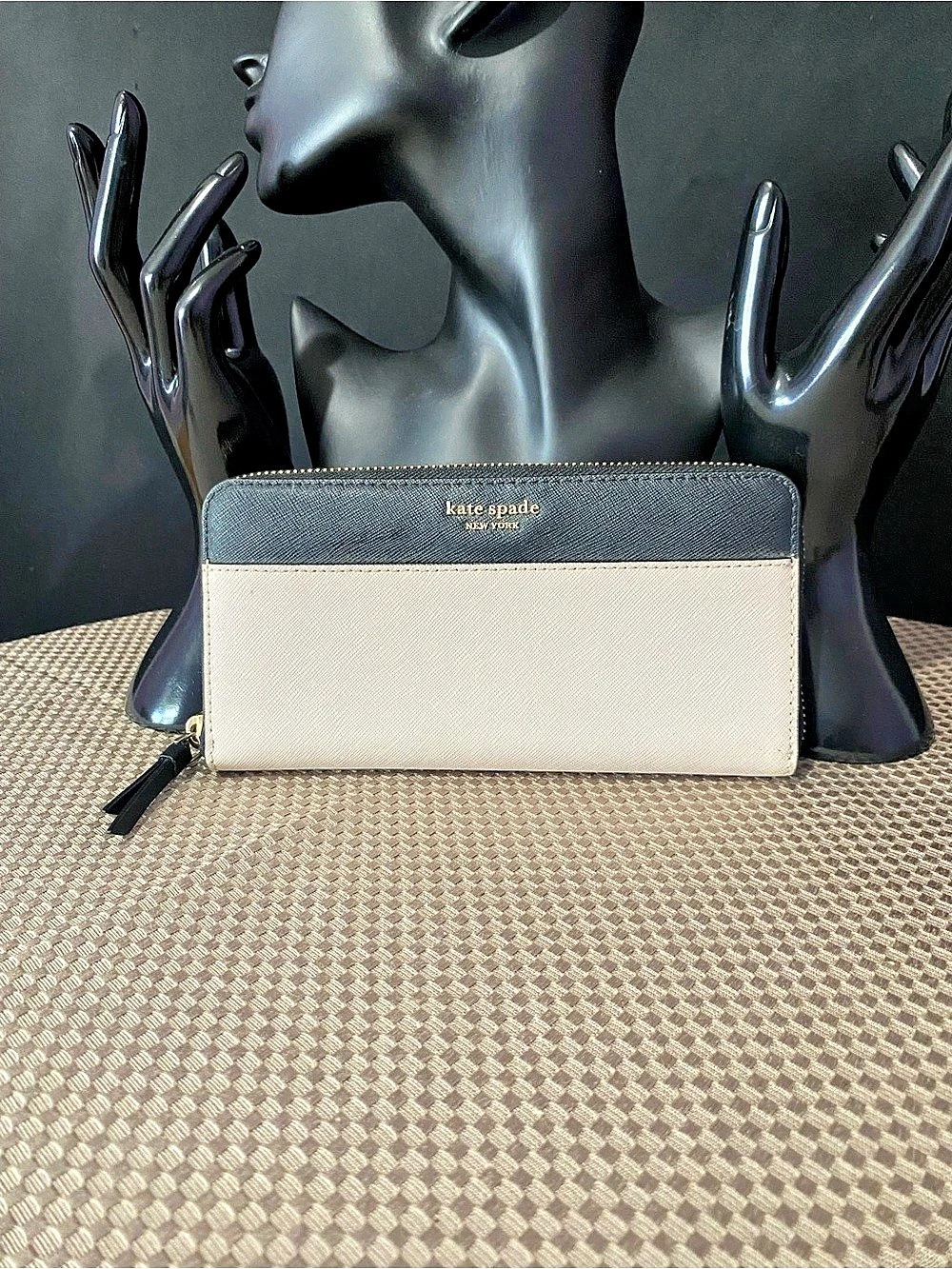 Kate Spade New York Colorblock Zip Around Wallet Black Beige Spade Lining